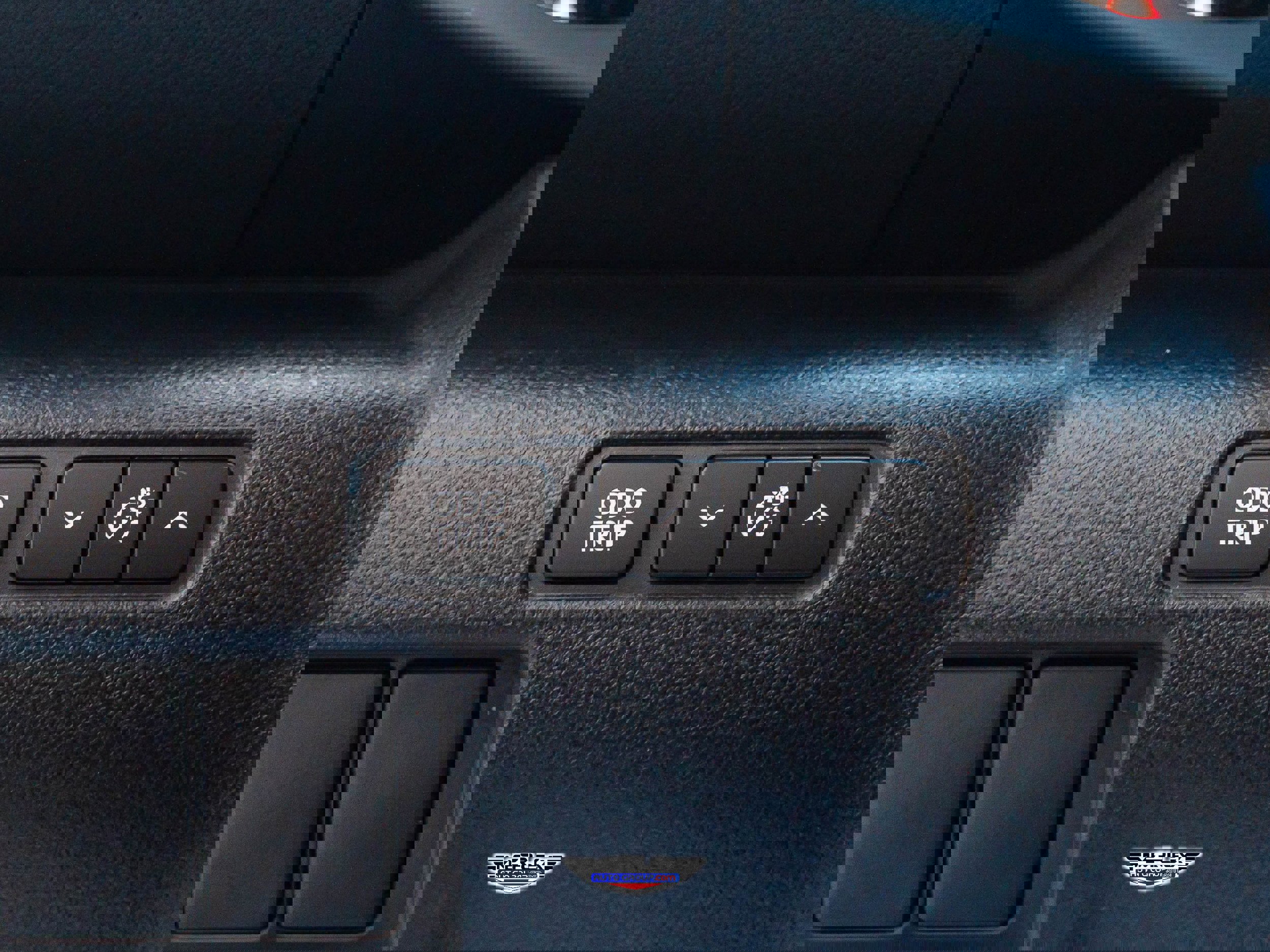 Used 2015 Lexus RC 350 w/ F Sport w/Summer Tires image 35