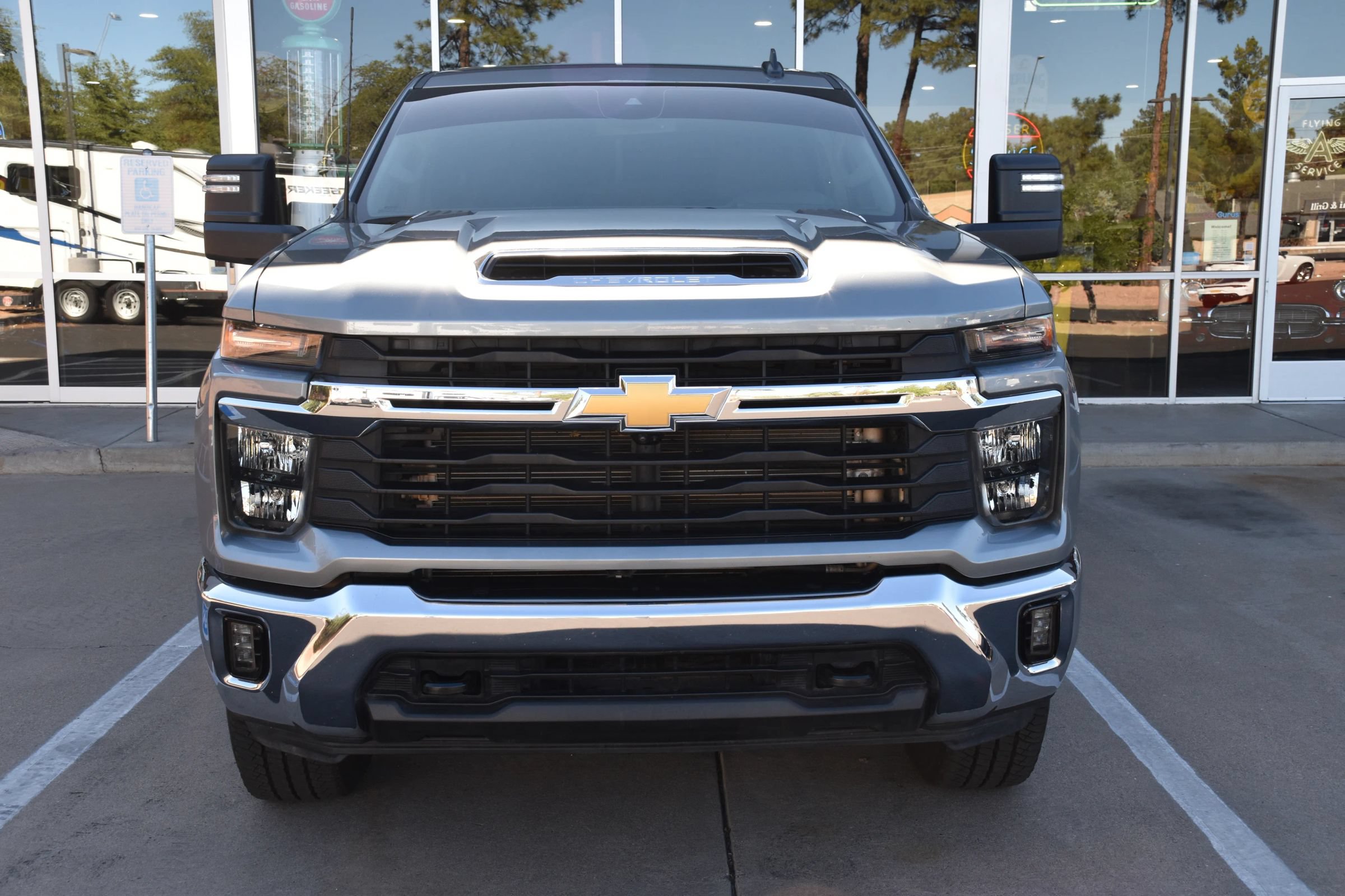 Used 2024 Chevrolet Silverado 2500 LT w/ All Star Edition AWD/4WD image 3