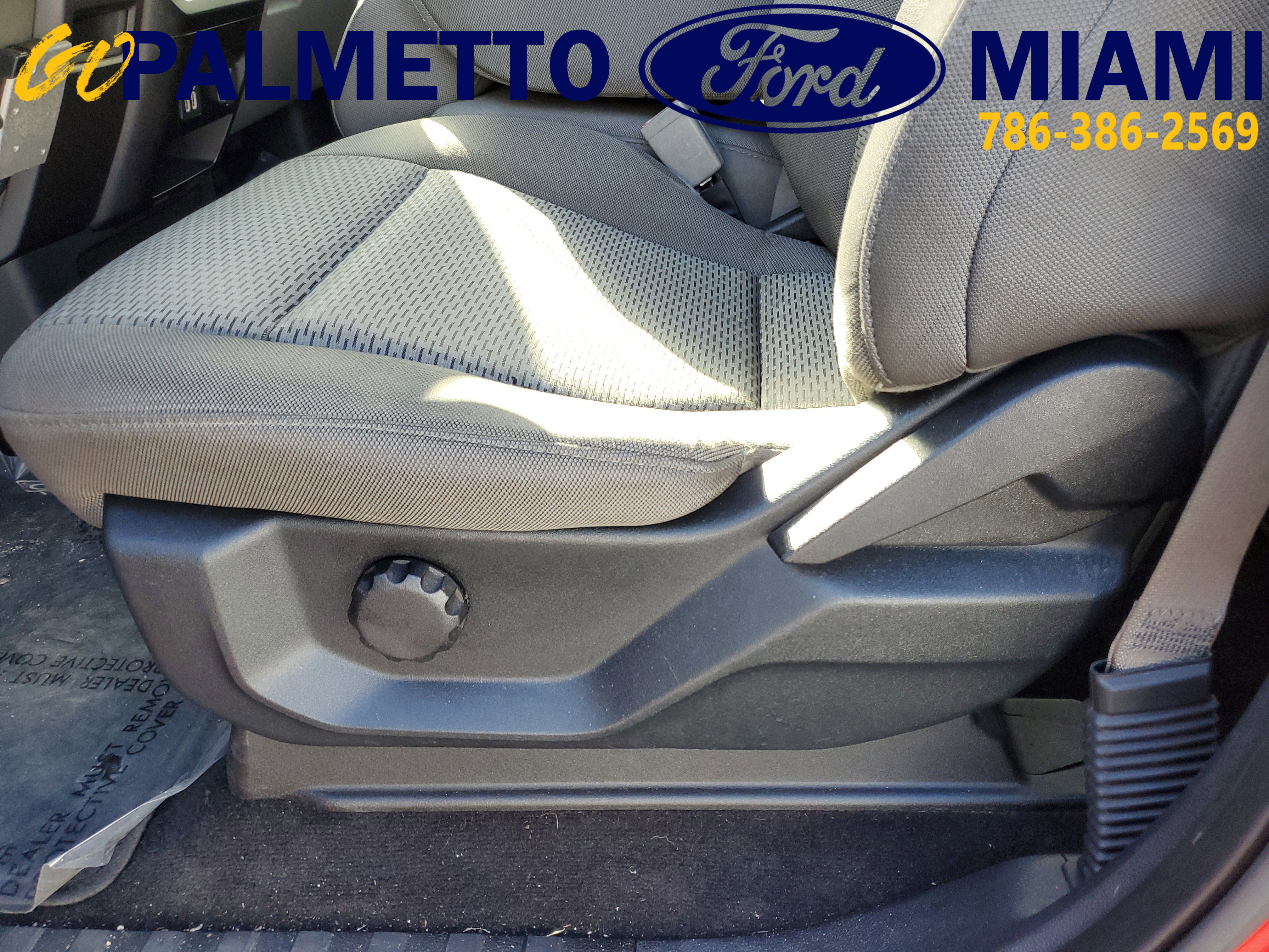 Used 2019 Ford F150 XLT w/ Trailer Tow Package image 14