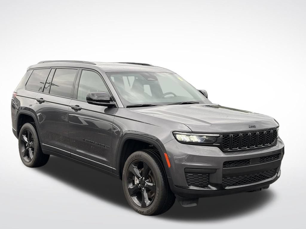 Used 2023 Jeep Grand Cherokee L Altitude AWD/4WD image 2