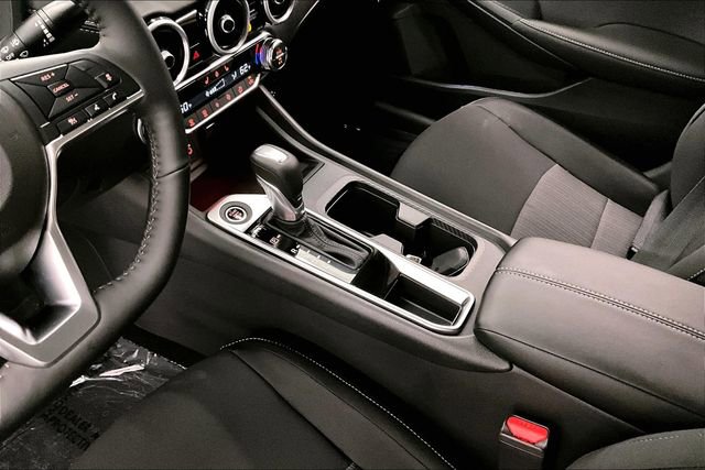 New 2025 Nissan Sentra SV w/ All-Weather Package image 9