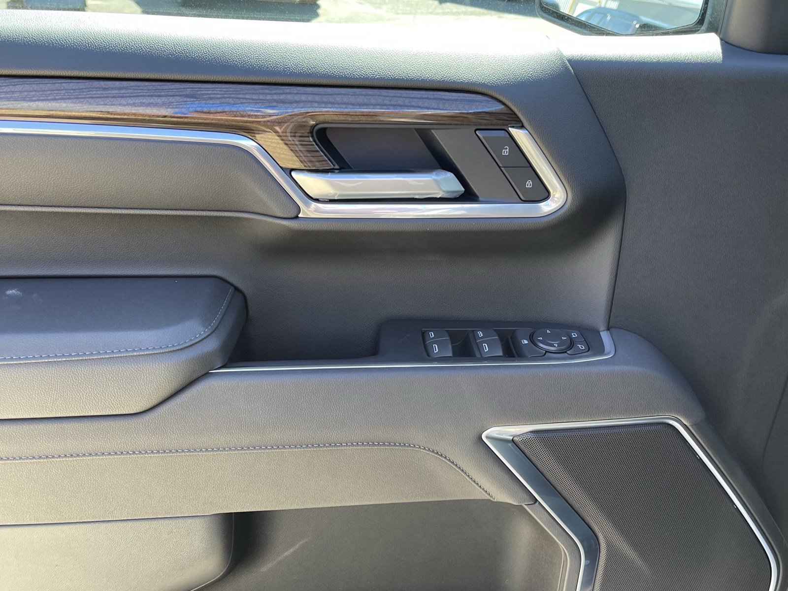 New 2026 Chevrolet Silverado 1500 LT AWD/4WD image 18