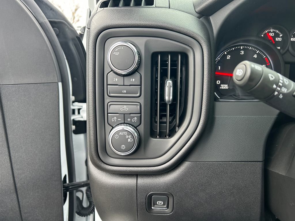 Certified 2024 GMC Sierra 2500 Pro w/ Convenience Package image 20