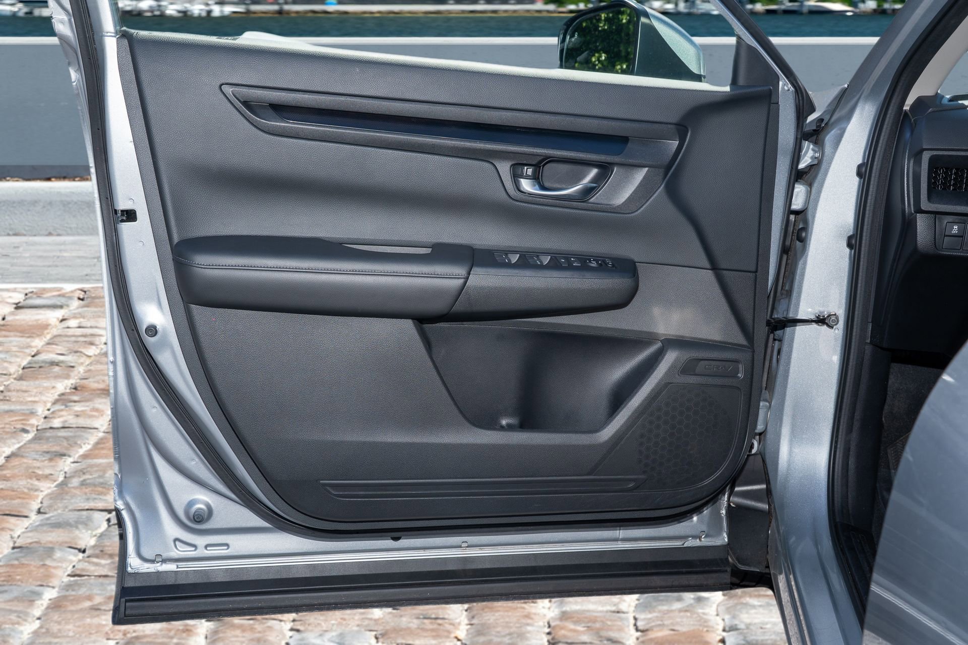 Certified 2025 Honda CR-V EX image 10