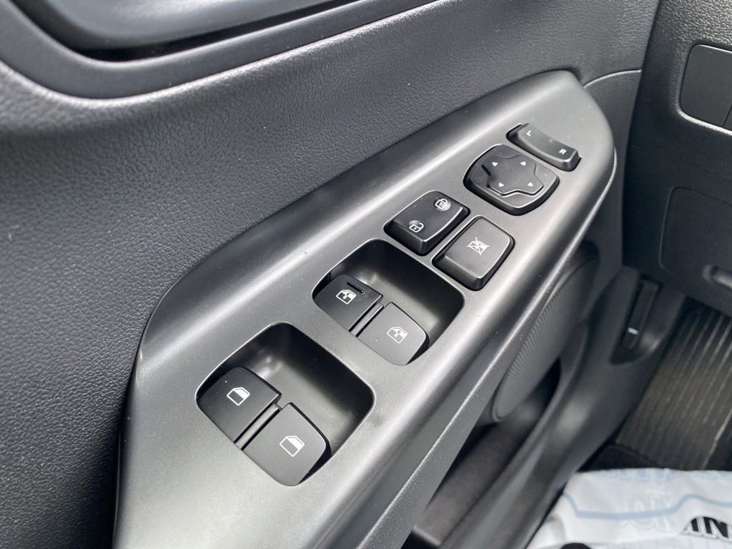 Certified 2023 Hyundai Kona SEL image 21