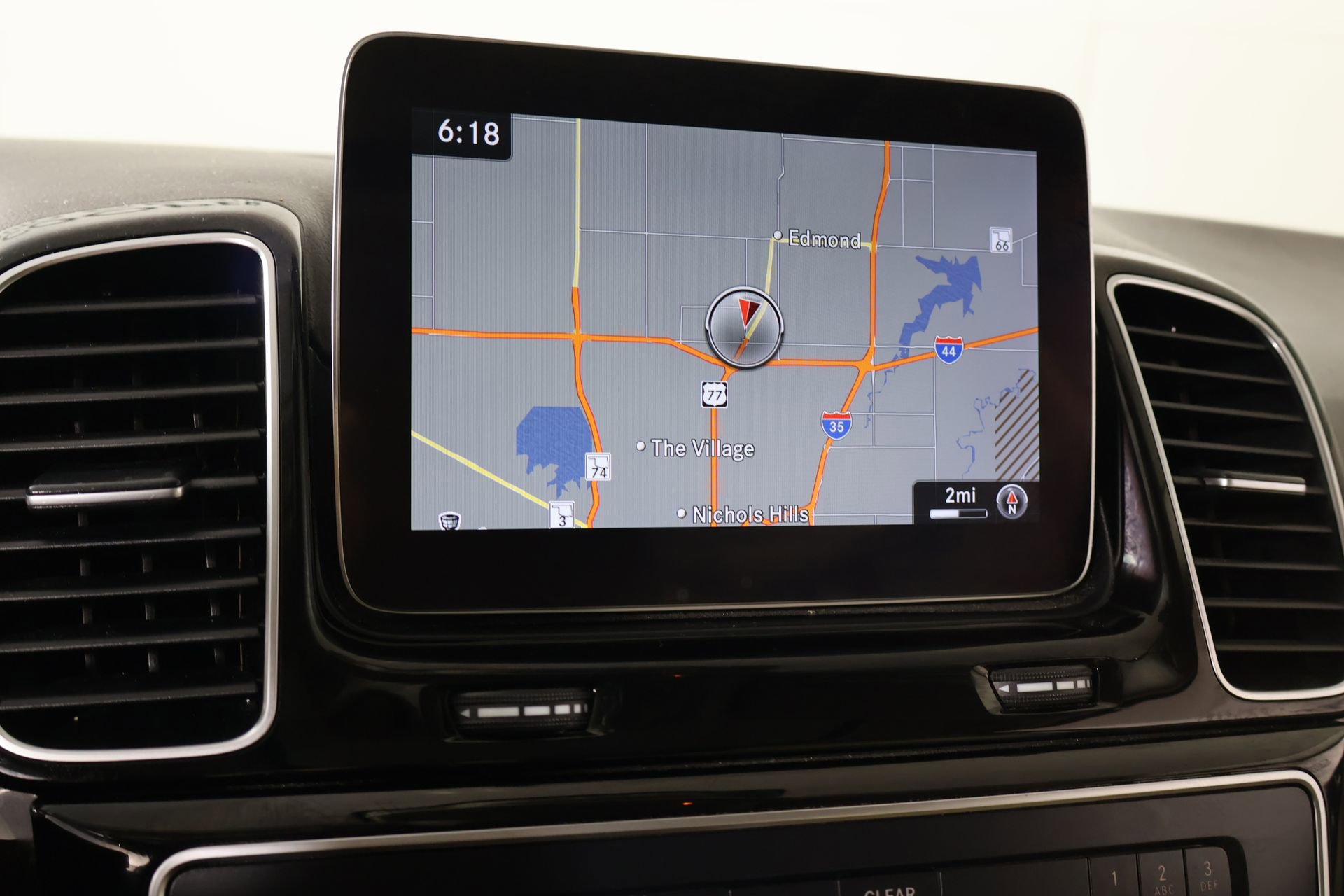 Used 2018 Mercedes-Benz GLE 350 4MATIC image 7