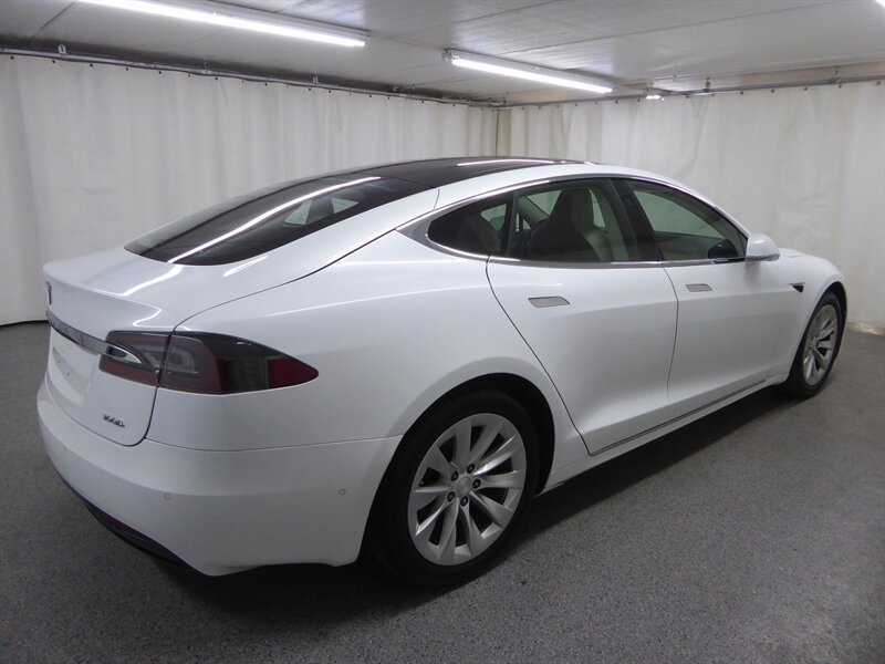 Used 2018 Tesla Model S 100D AWD/4WD image 7
