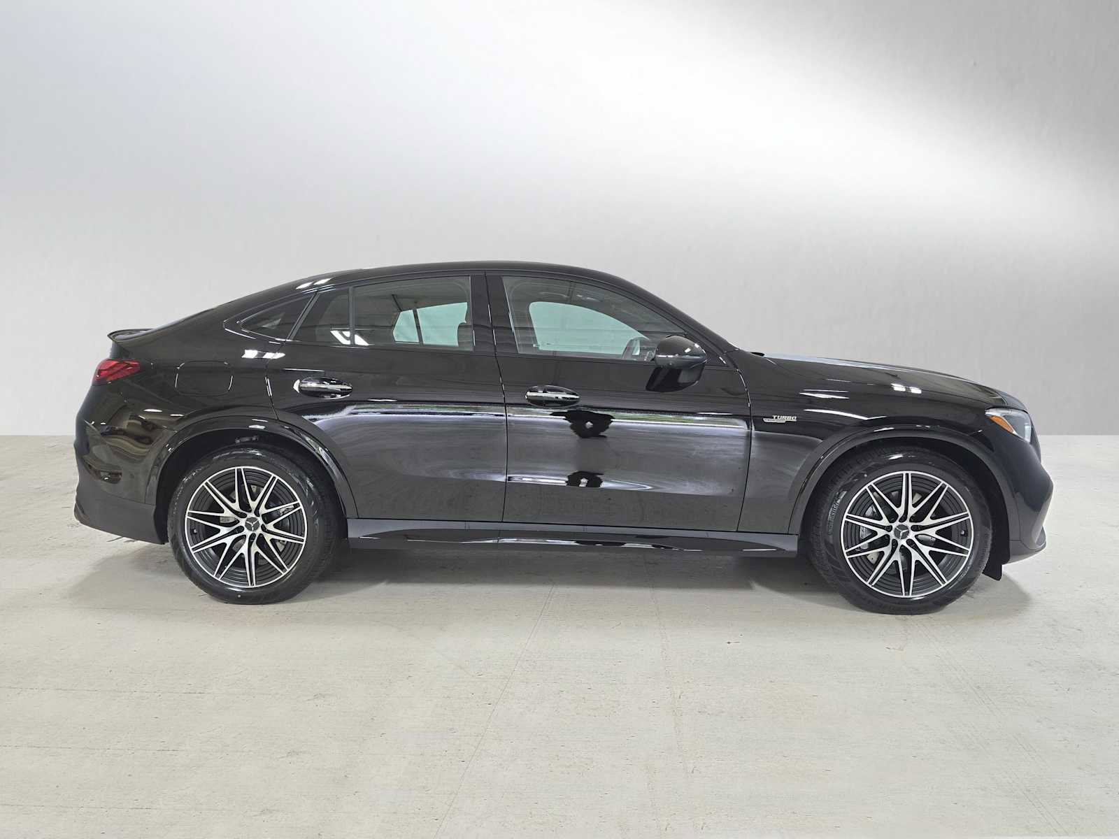 New 2026 Mercedes-Benz GLC 43 AMG 4MATIC Coupe image 2