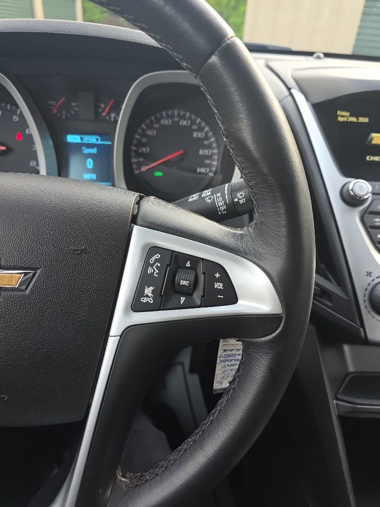 Used 2017 Chevrolet Equinox LT w/ Midnight Edition FWD image 23