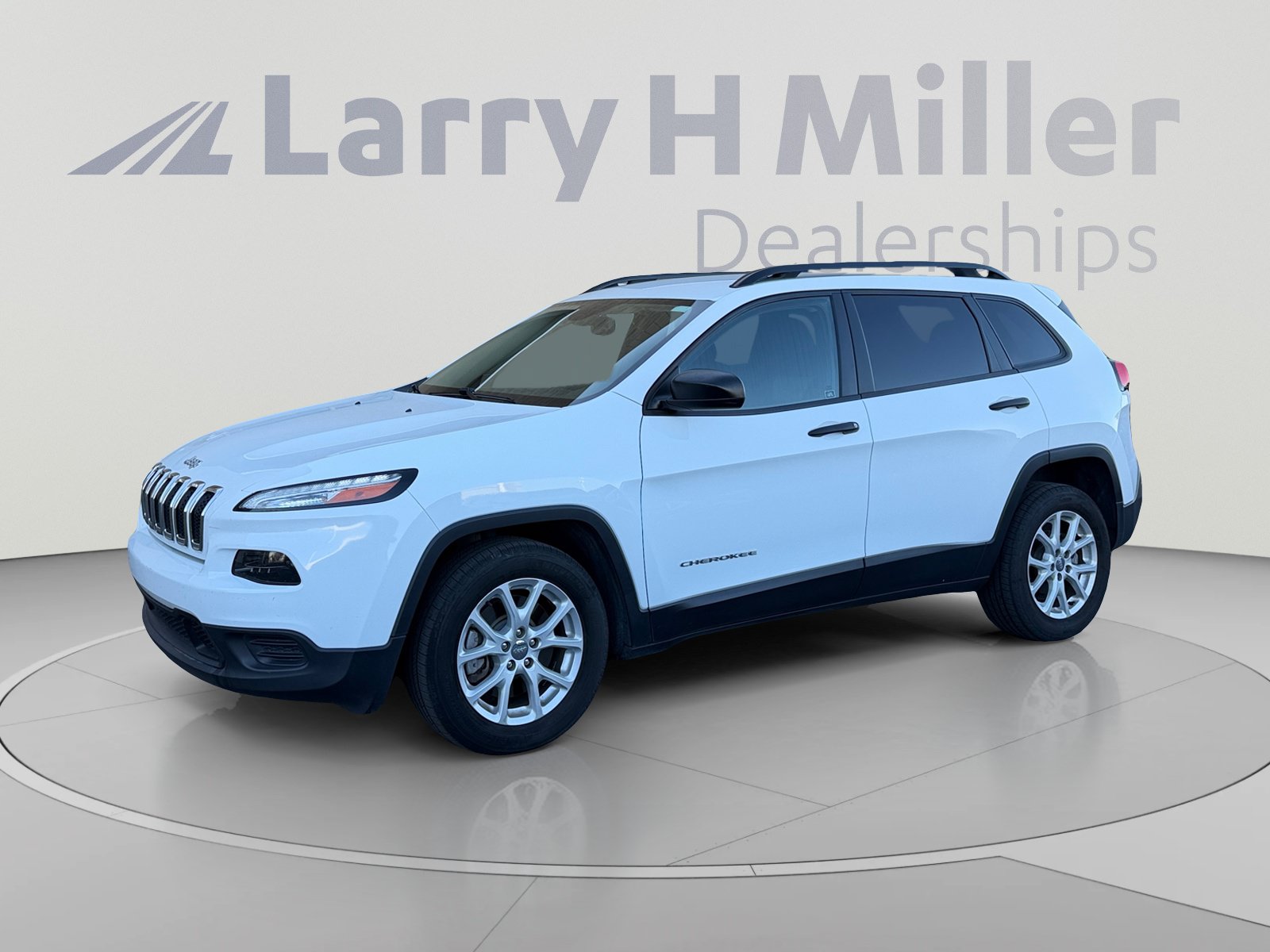 Used 2016 Jeep Cherokee Sport FWD video 1
