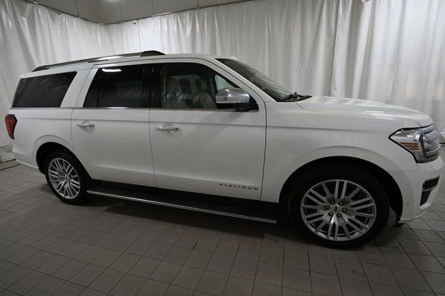 Used 2024 Ford Expedition Max Platinum AWD/4WD image 15