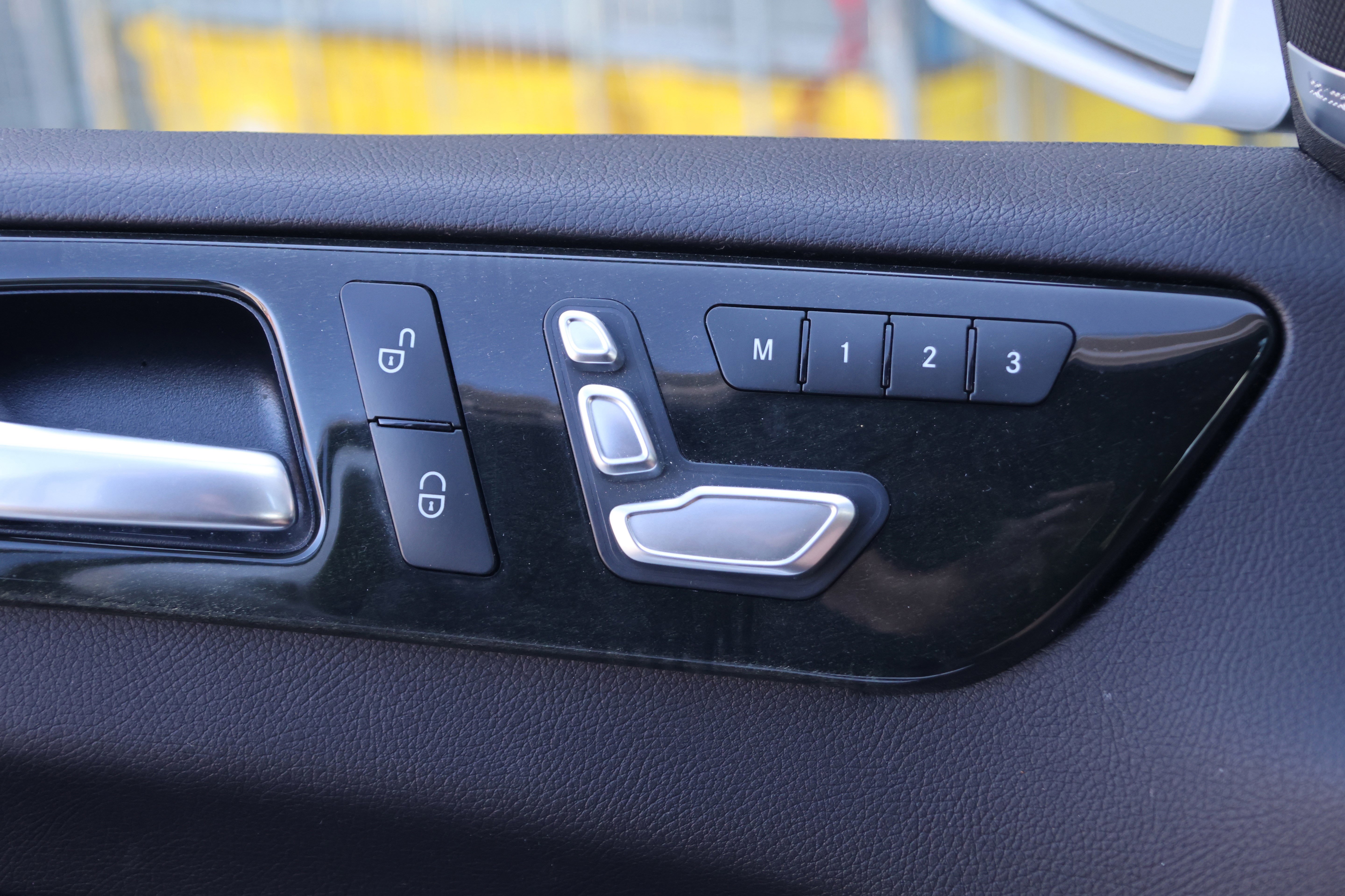 Used 2019 Mercedes-Benz GLS 450 4MATIC image 13