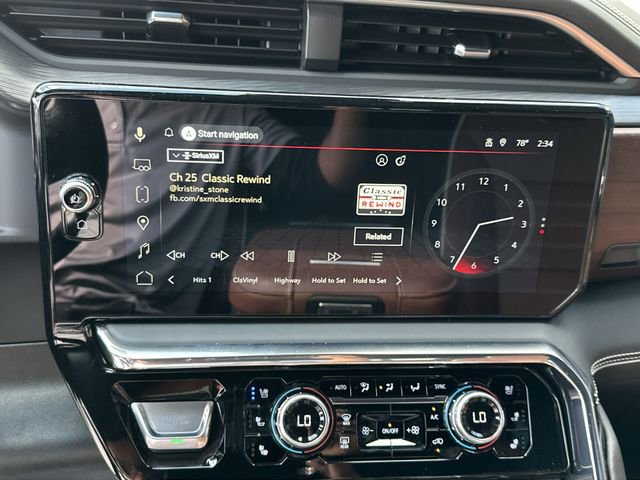 Used 2025 GMC Sierra 2500 Denali Ultimate image 24