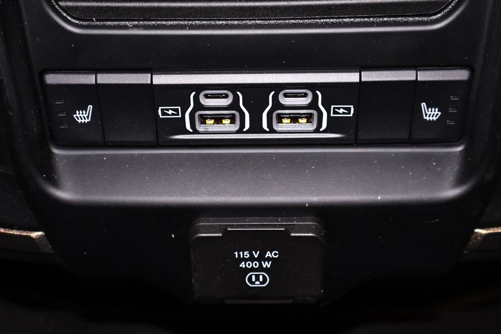 Used 2023 RAM 3500 Limited AWD/4WD image 17