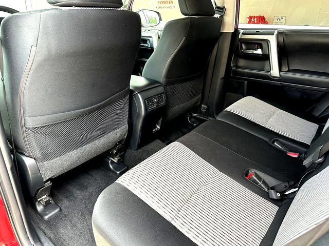 Used 2024 Toyota 4Runner SR5 AWD/4WD image 18