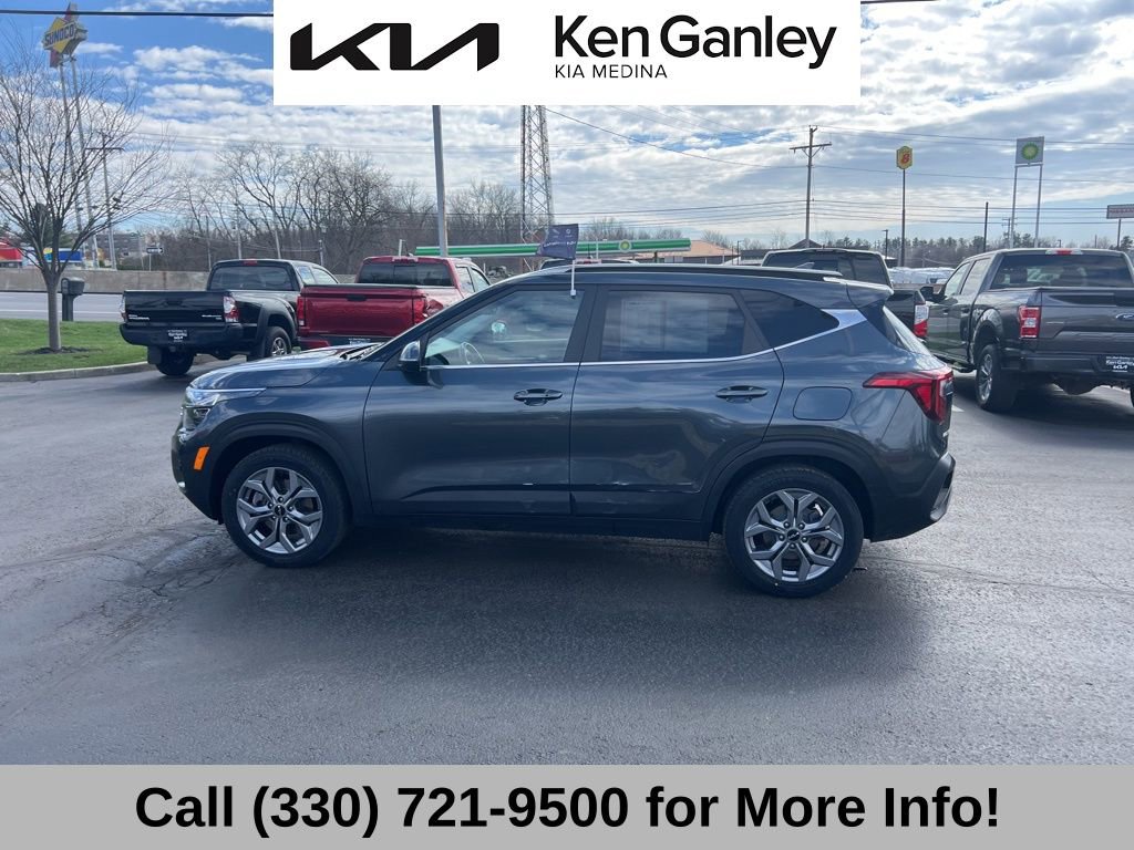 Certified 2024 Kia Seltos S image 16