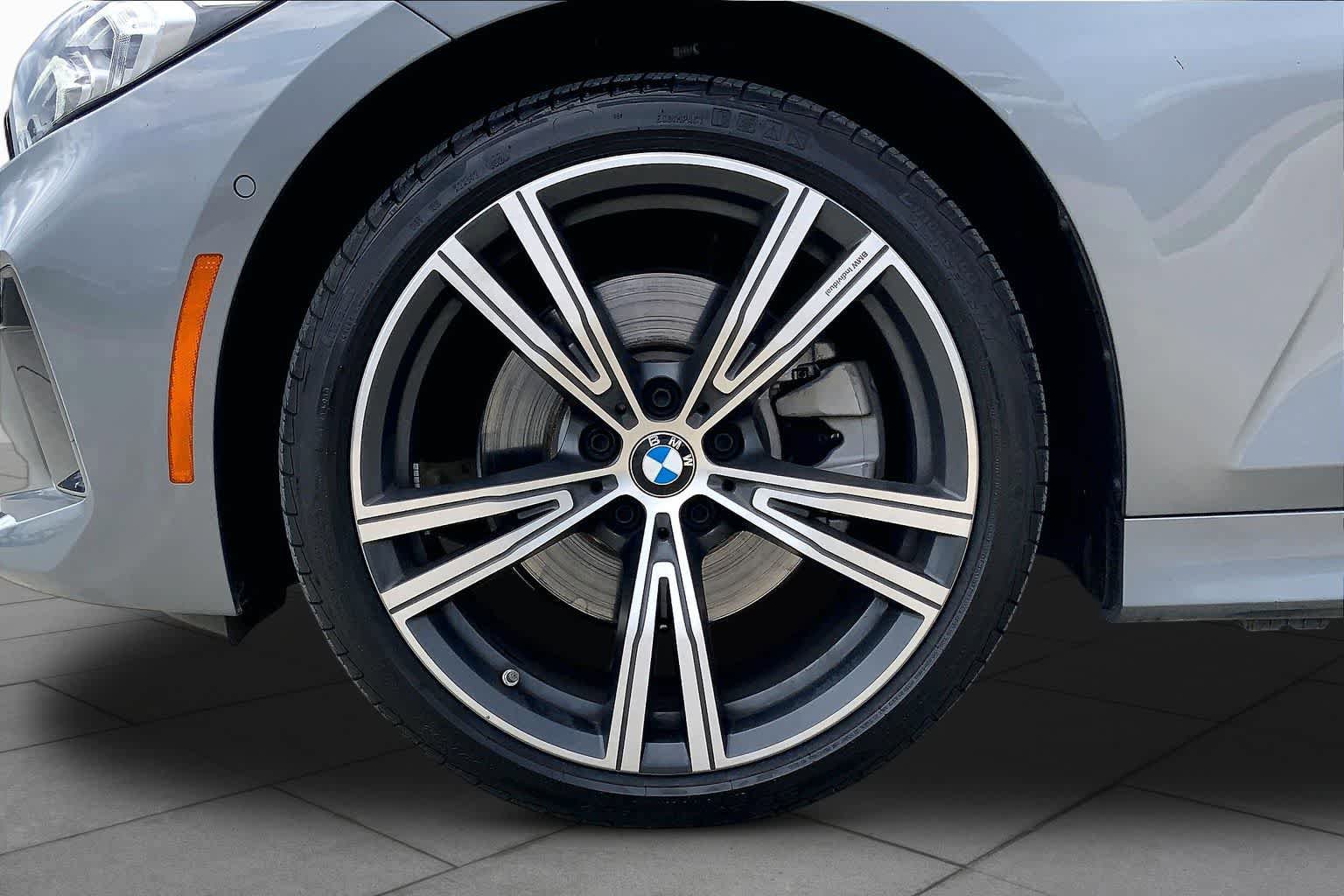 Used 2024 BMW 330i Sedan RWD image 10
