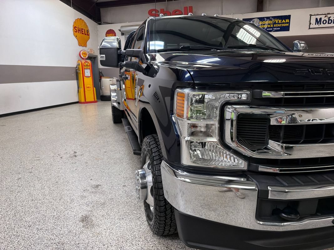 Used 2021 Ford F350 XLT w/ XLT Value Package AWD/4WD image 14
