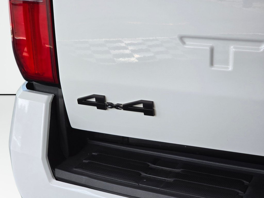 Used 2024 Toyota Tacoma TRD Off-Road AWD/4WD image 14