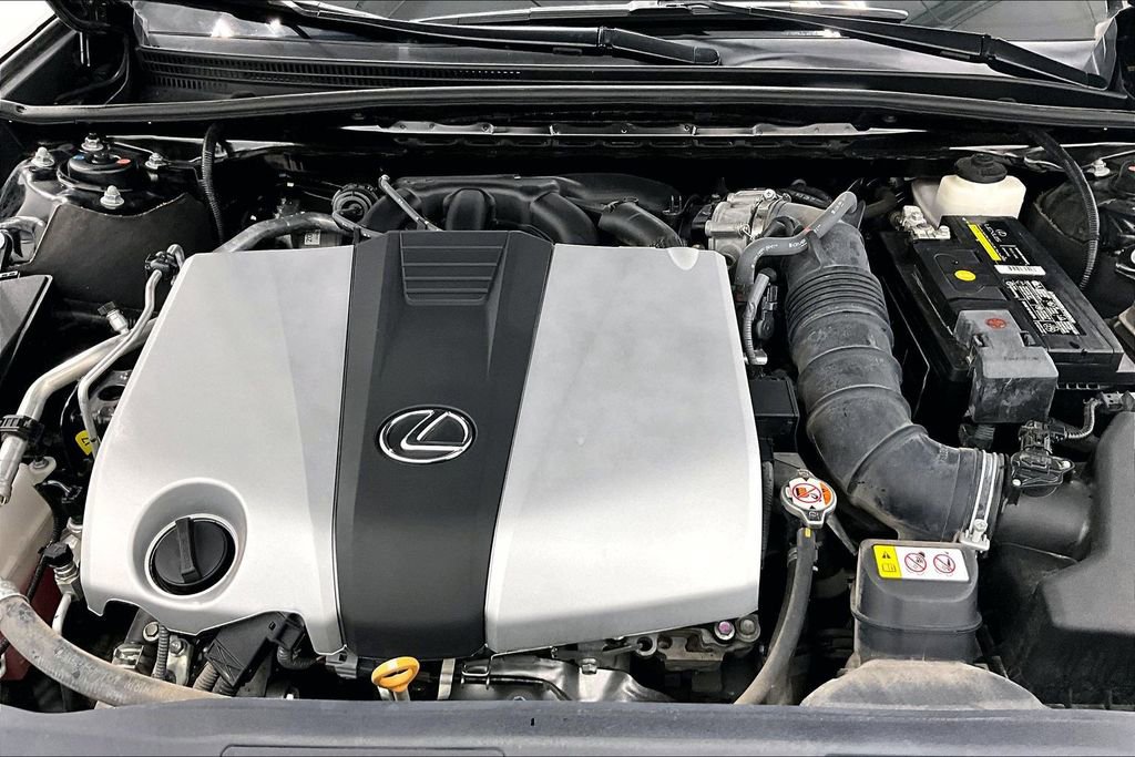 Used 2020 Lexus ES 350 Ultra Luxury image 9