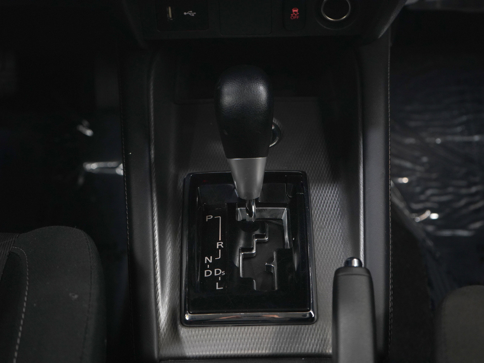 Used 2023 Mitsubishi Outlander Sport SE AWD/4WD image 17