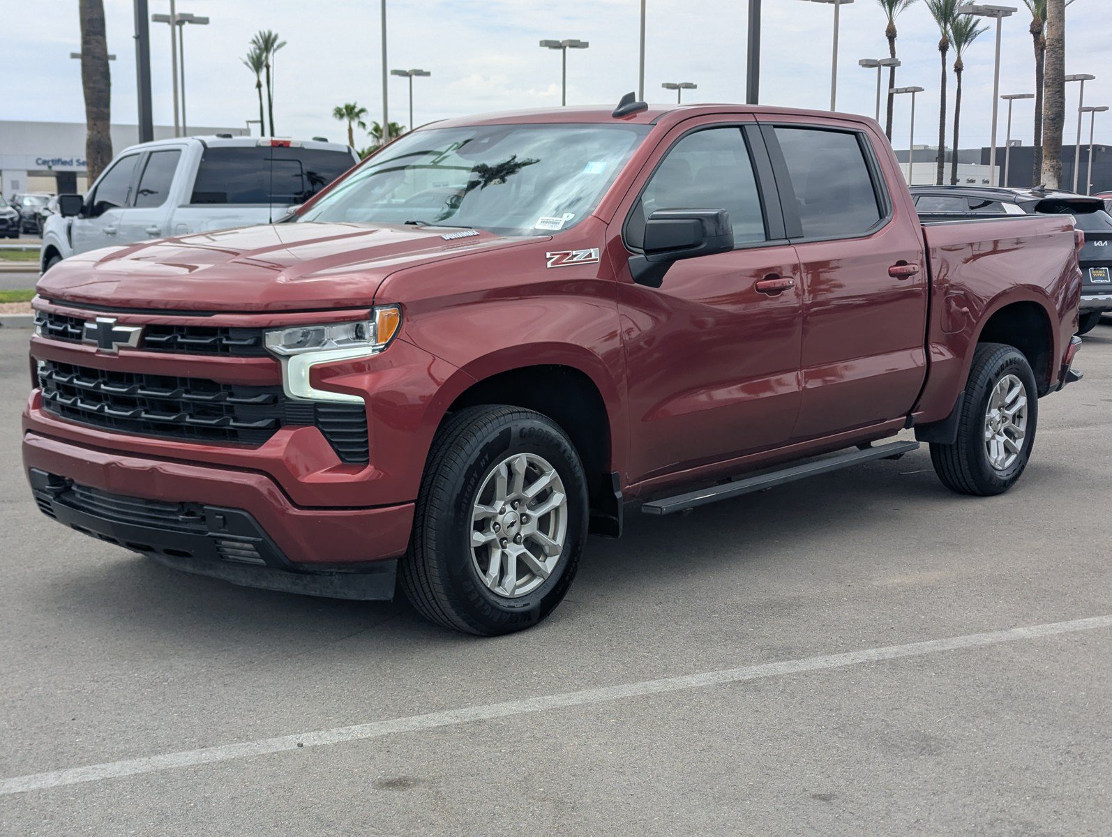Used 2022 Chevrolet Silverado 1500 RST w/ Z71 Off-Road Package AWD/4WD image 5