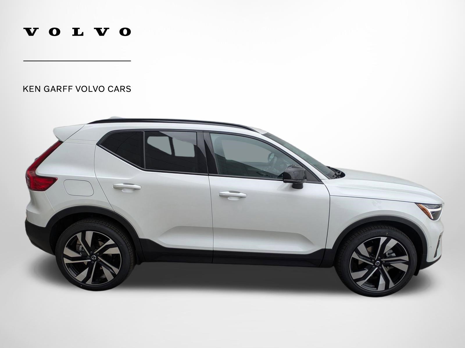 New 2026 Volvo XC40 B5 Plus w/ Protection Package Premier image 2