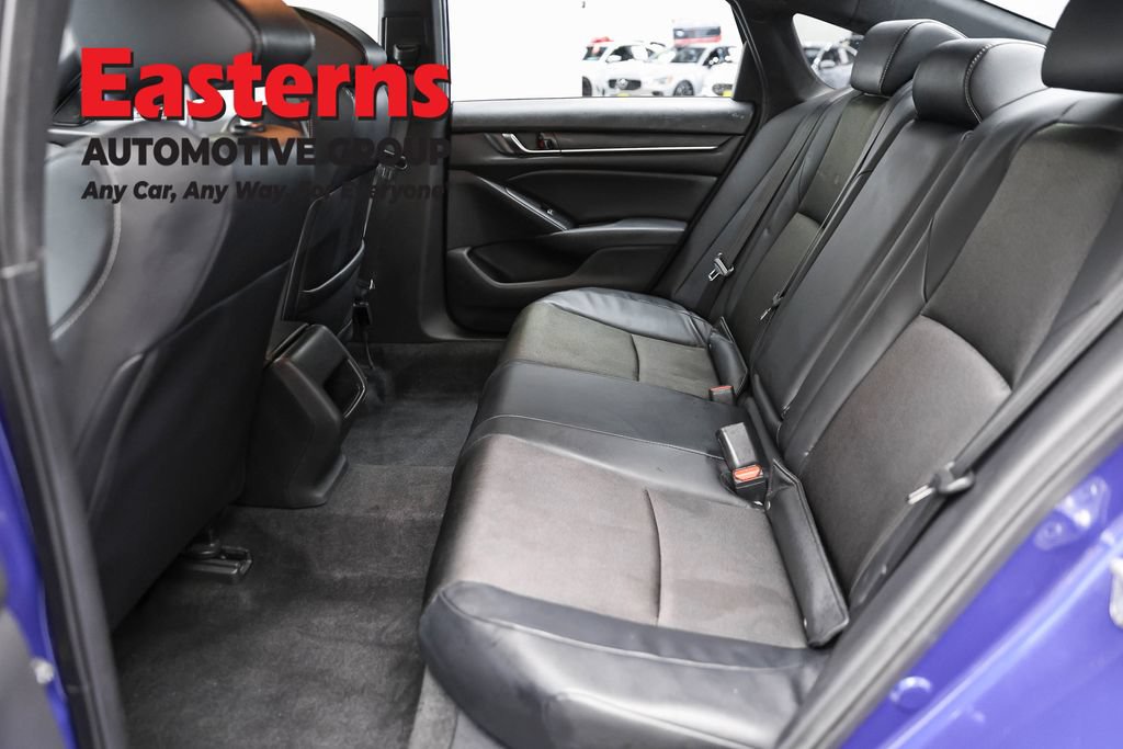 Used 2018 Honda Accord Sport image 19