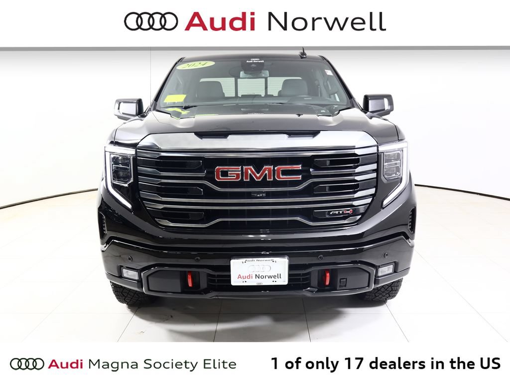 Used 2024 GMC Sierra 1500 AT4 w/ AT4 Preferred Package AWD/4WD image 10