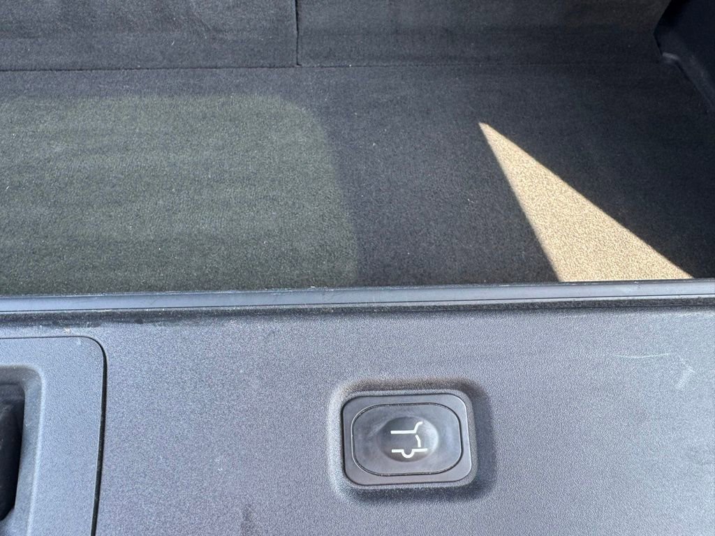 Used 2025 Ford Expedition Tremor AWD/4WD image 9