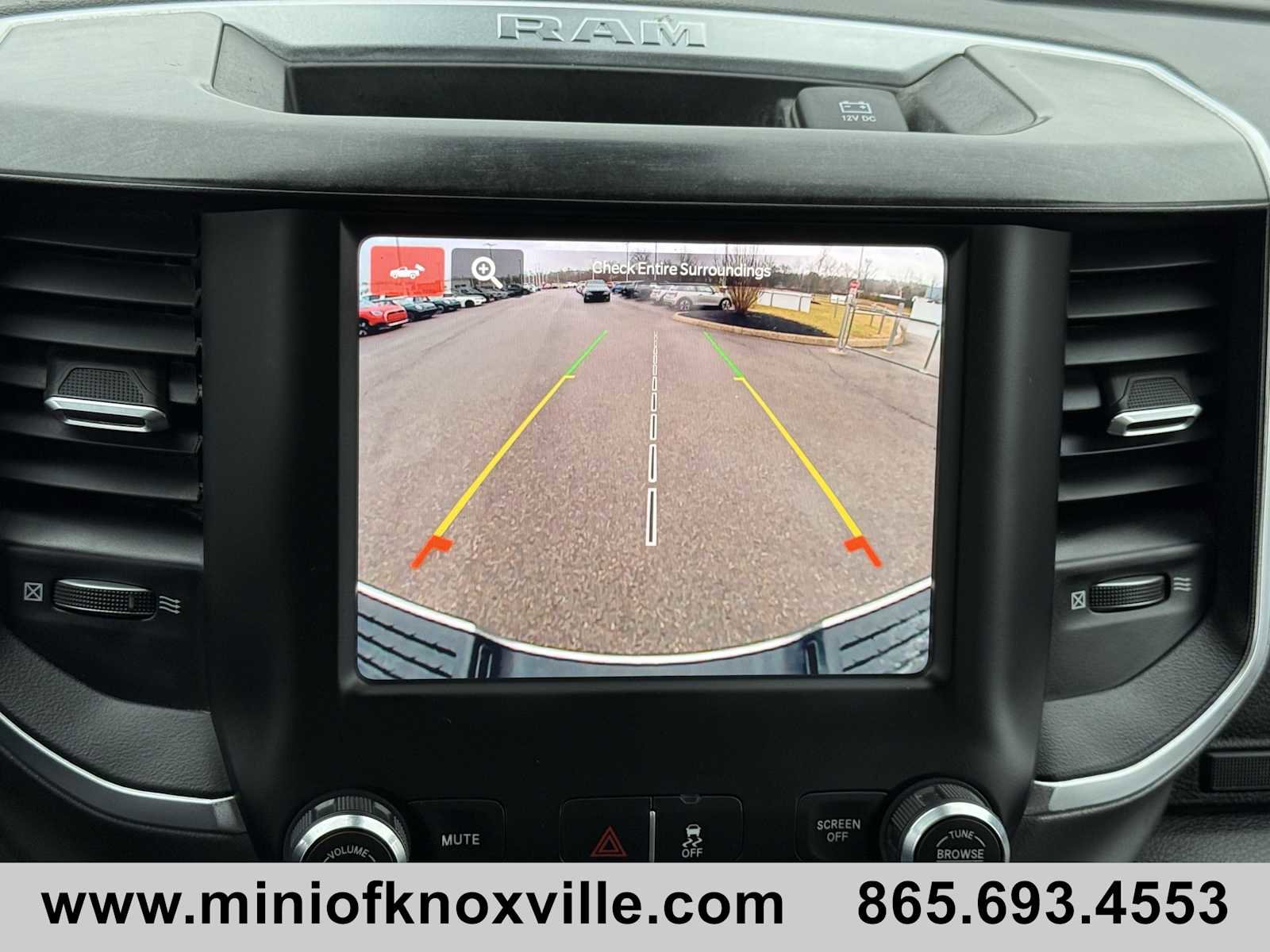 Used 2024 RAM 3500 Big Horn image 29