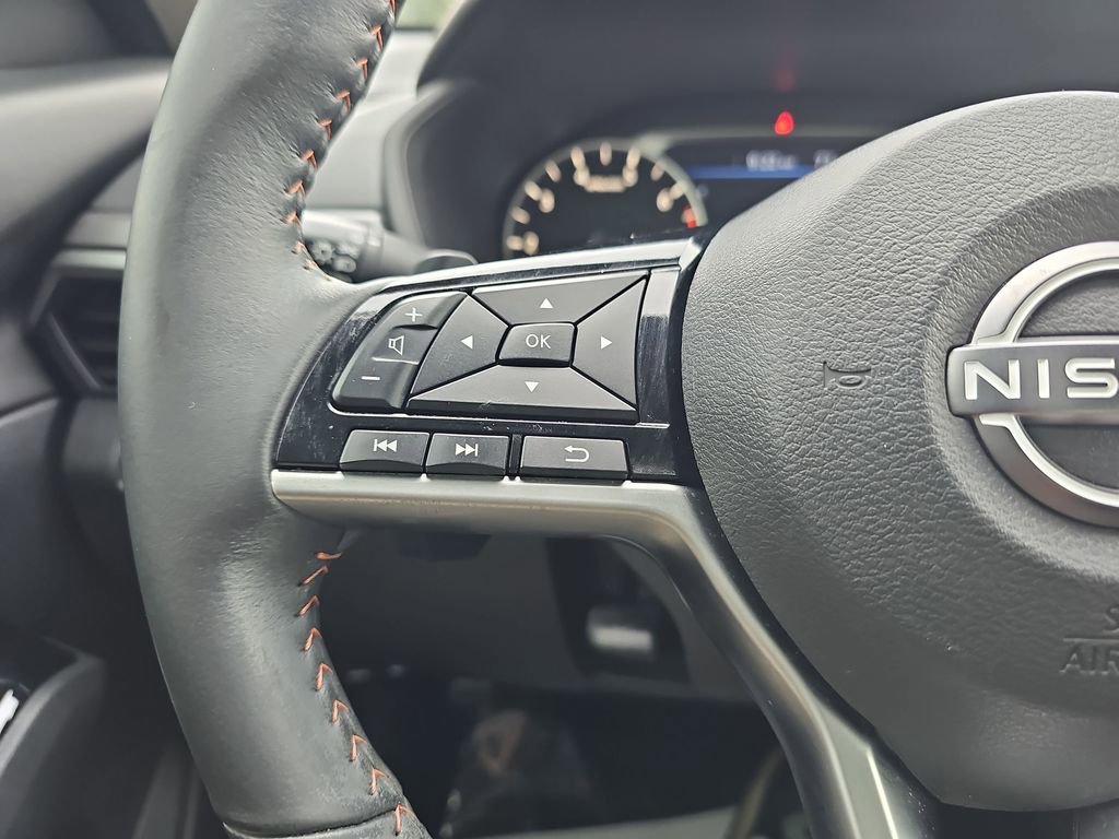 Used 2023 Nissan Altima 2.5 SR FWD image 22