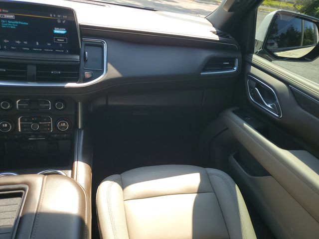Used 2023 Chevrolet Suburban Z71 AWD/4WD image 18
