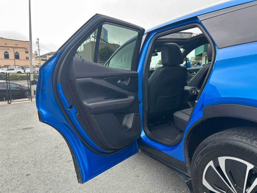 Used 2024 Chevrolet Blazer EV LT AWD/4WD image 48