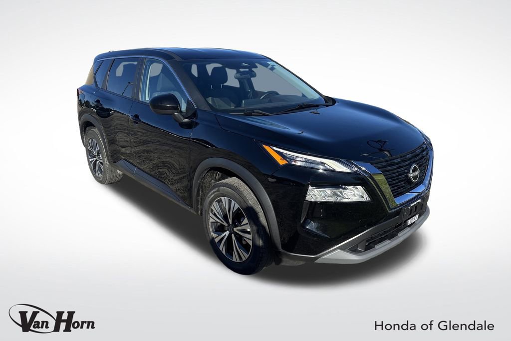 Used 2023 Nissan Rogue SV