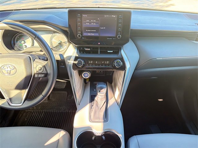 Used 2022 Toyota Venza XLE image 19