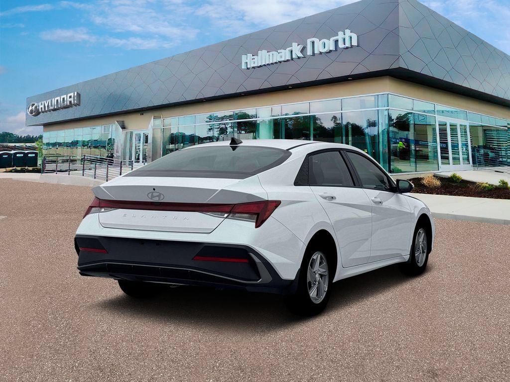 New 2026 Hyundai Elantra SE FWD image 7