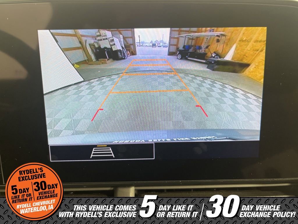 Certified 2025 Chevrolet Trax RS w/ Driver Confidence Package image 27