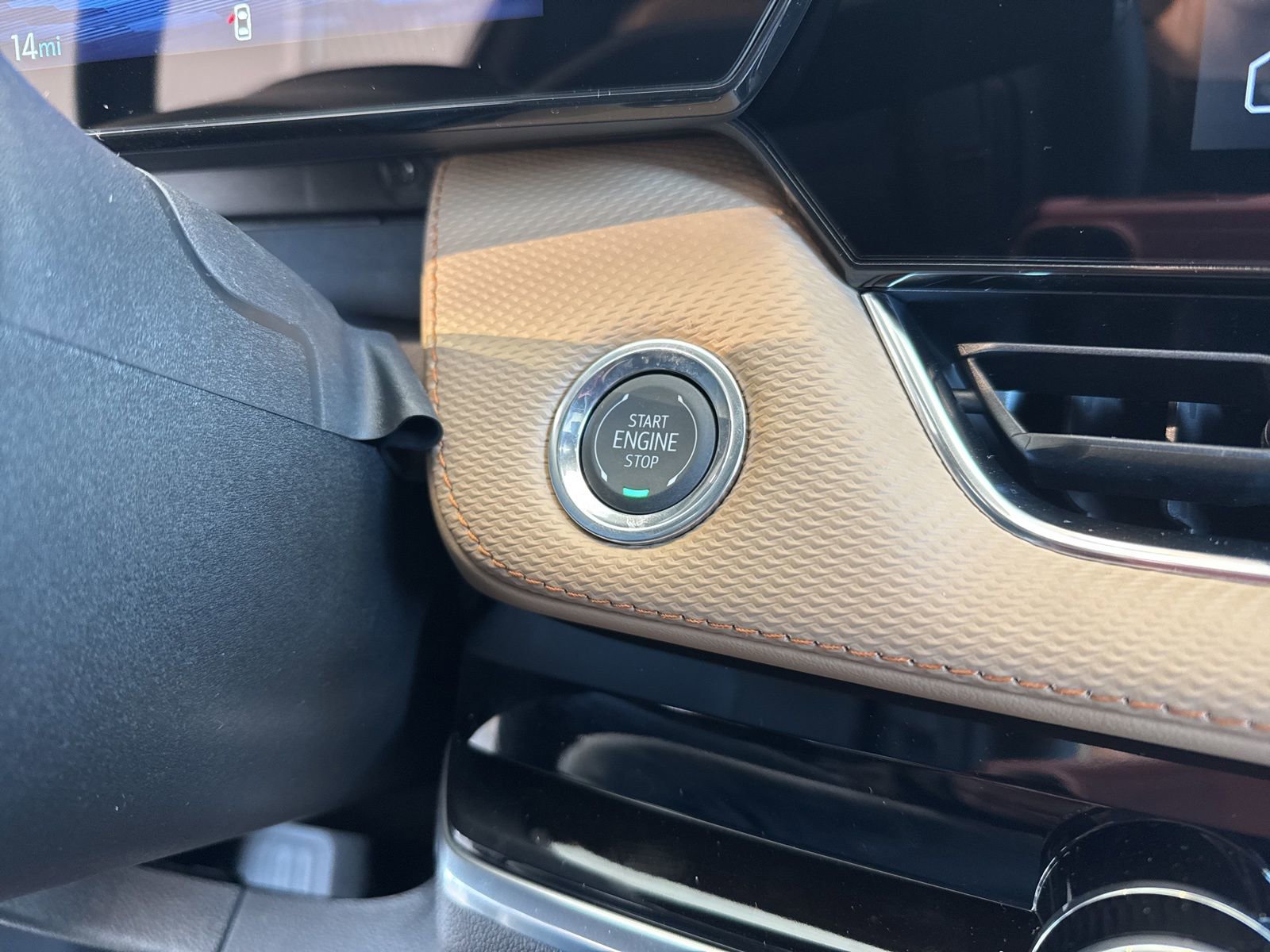 New 2026 Chevrolet Equinox ACTIV w/ Convenience Package III image 31