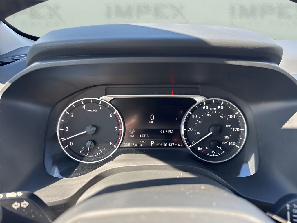 Used 2025 Nissan Rogue SV image 21