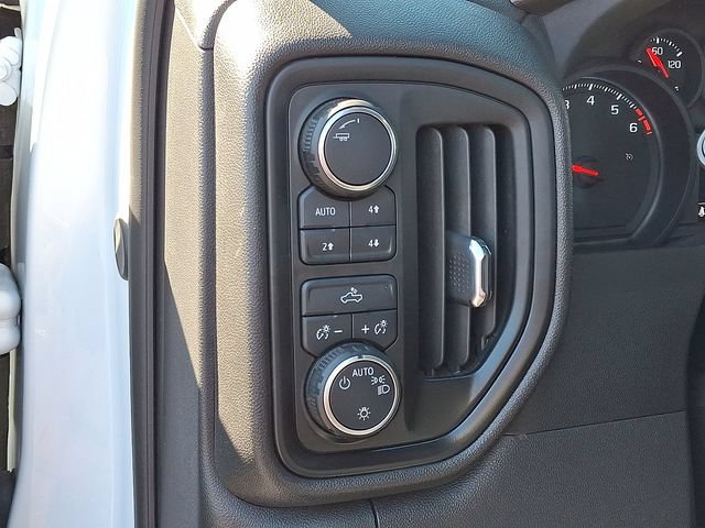 Certified 2025 Chevrolet Silverado 1500 Custom Trail Boss w/ Turbomax Blackout Package AWD/4WD image 32