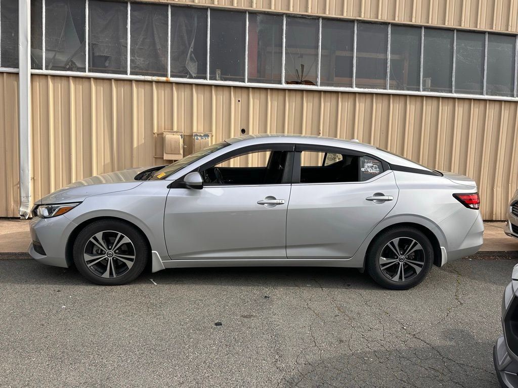 Used 2021 Nissan Sentra SV image 3