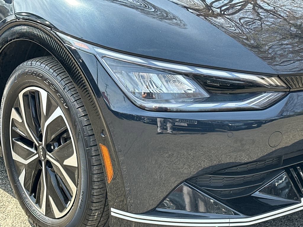 Certified 2023 Kia EV6 Wind w/ Wind Technology Package image 10