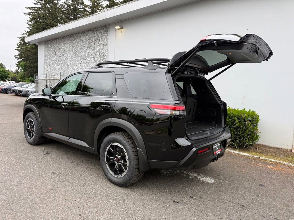 New 2026 Nissan Pathfinder Rock Creek AWD/4WD image 11