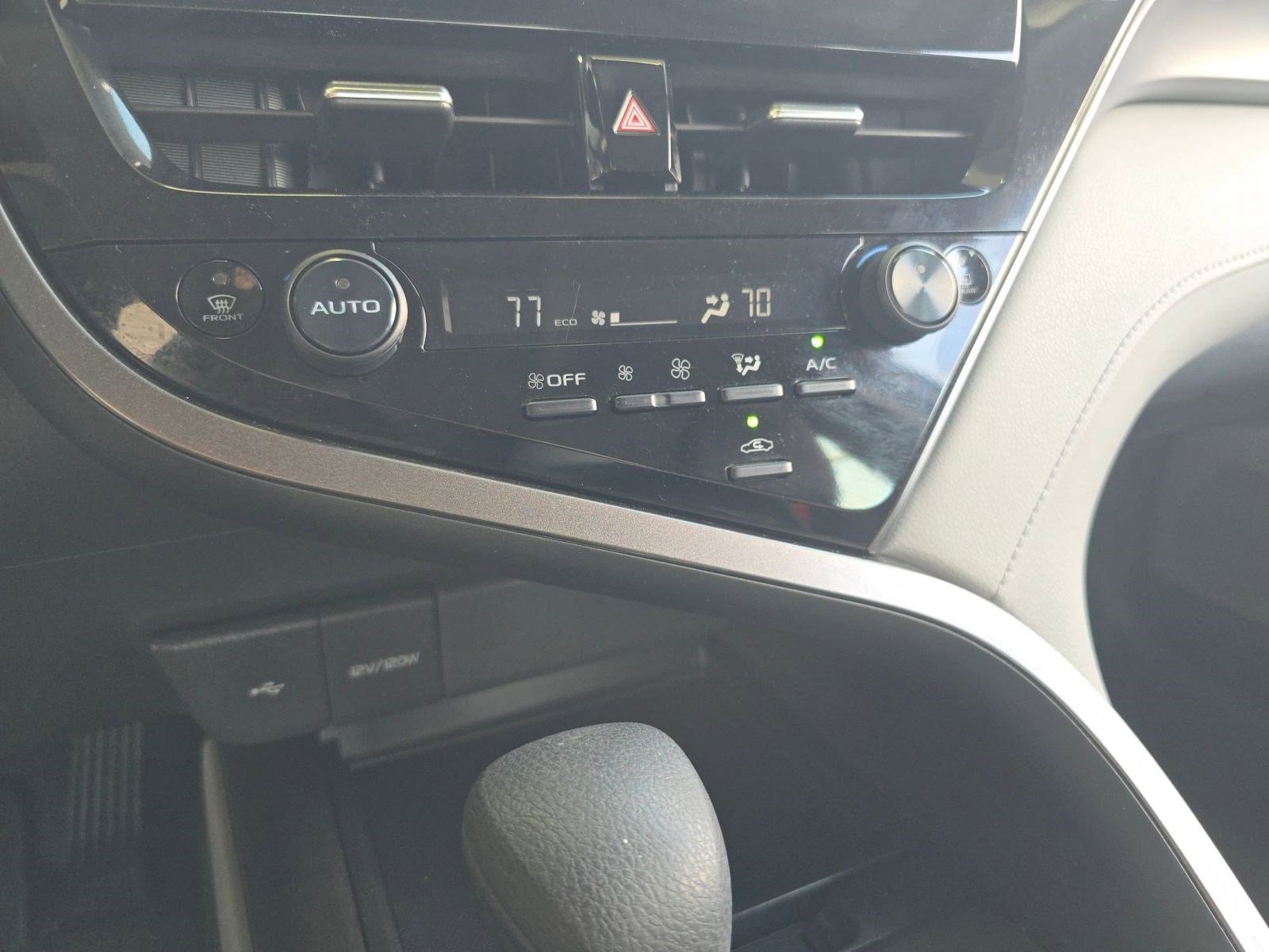 Used 2024 Toyota Camry LE image 17