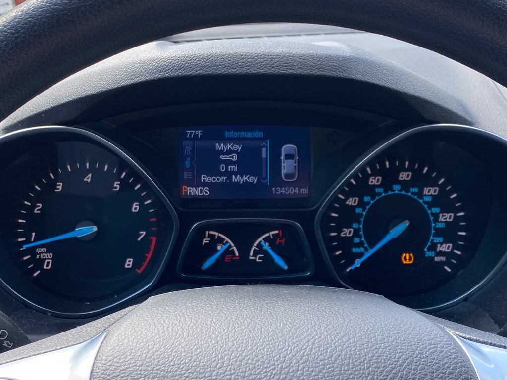 Used 2015 Ford Escape S FWD image 23