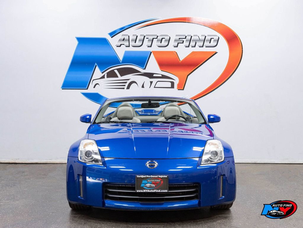 Used 2006 Nissan 350Z Touring RWD image 8