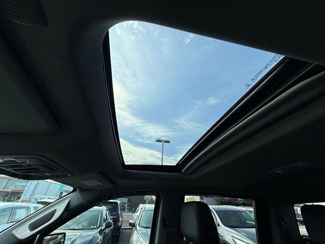 Used 2022 GMC Sierra 1500 SLT w/ SLT Premium Plus Package image 42