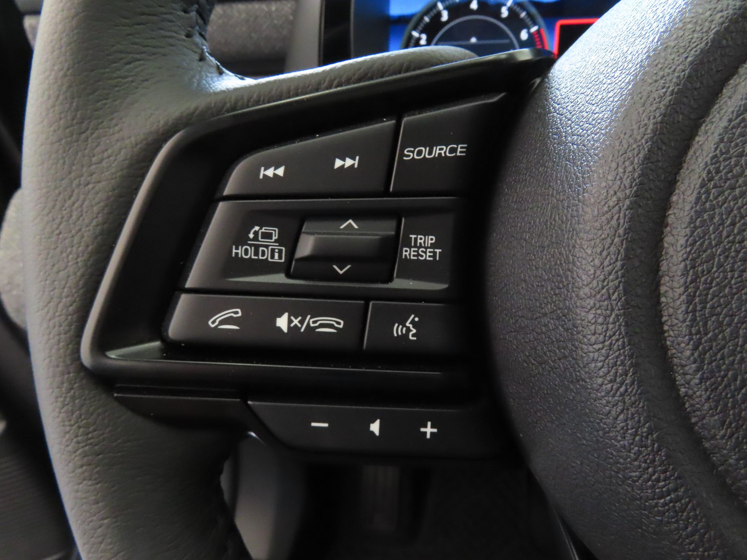 New 2026 Subaru Outback Limited AWD/4WD image 12