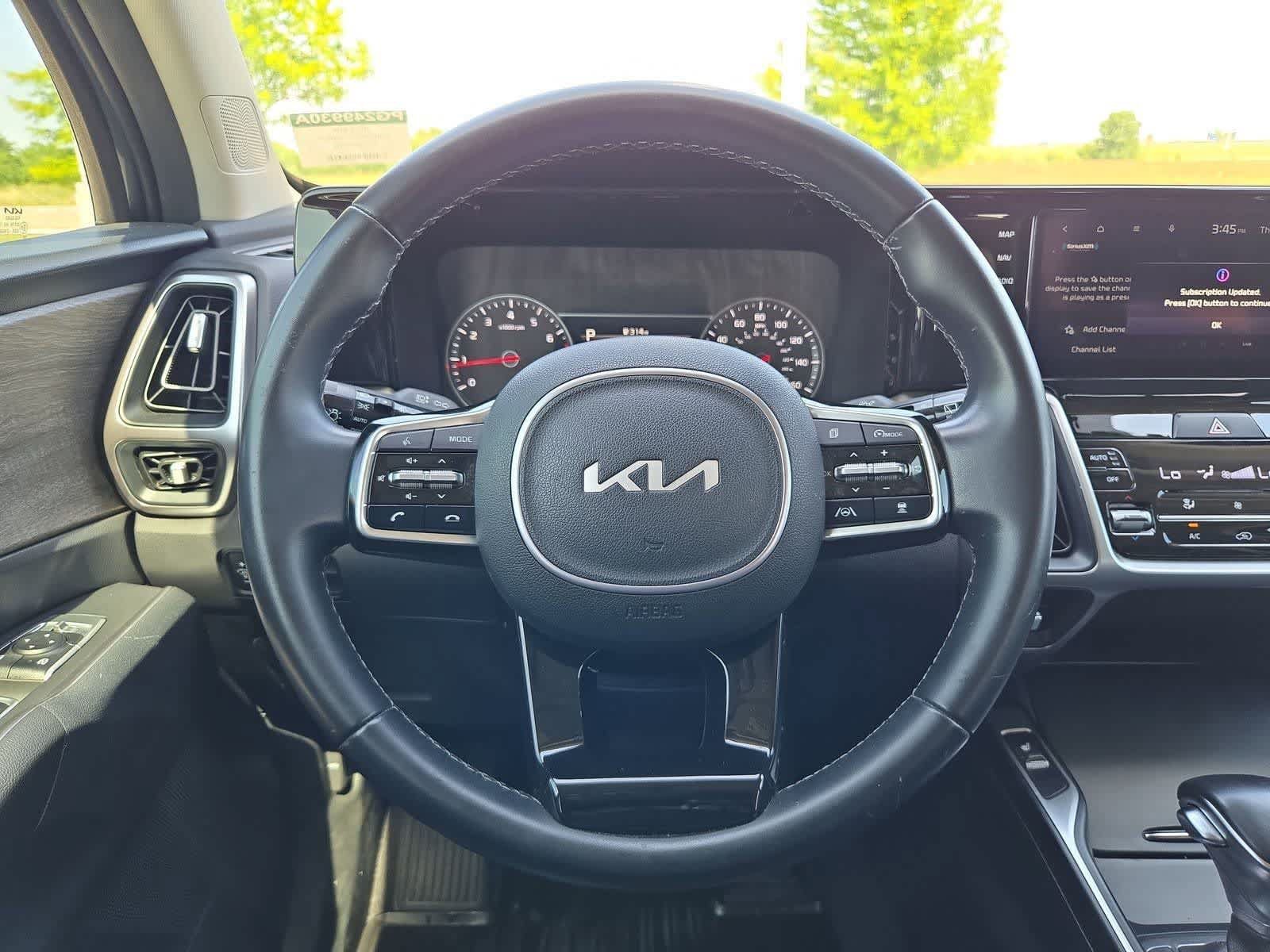 Certified 2023 Kia Sorento X-Line EX AWD/4WD image 22